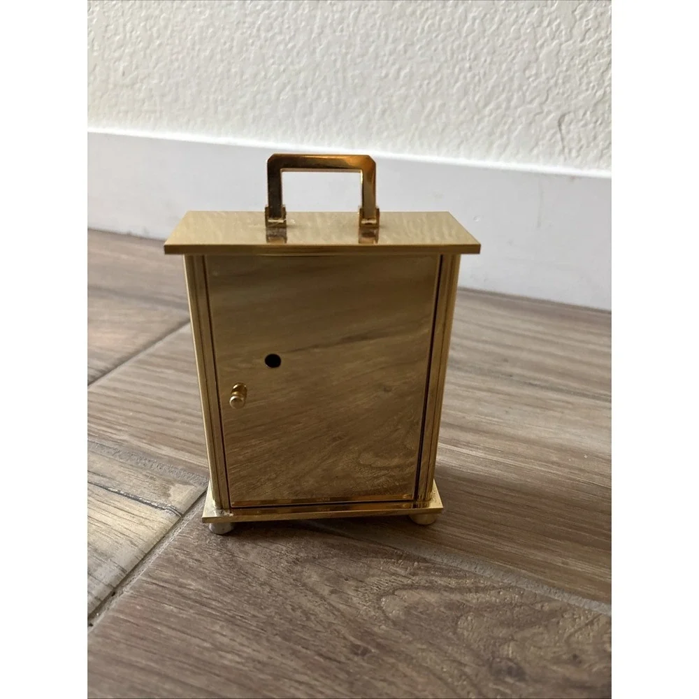 Bulova Quartz Standing Desk Clock Approximately 5